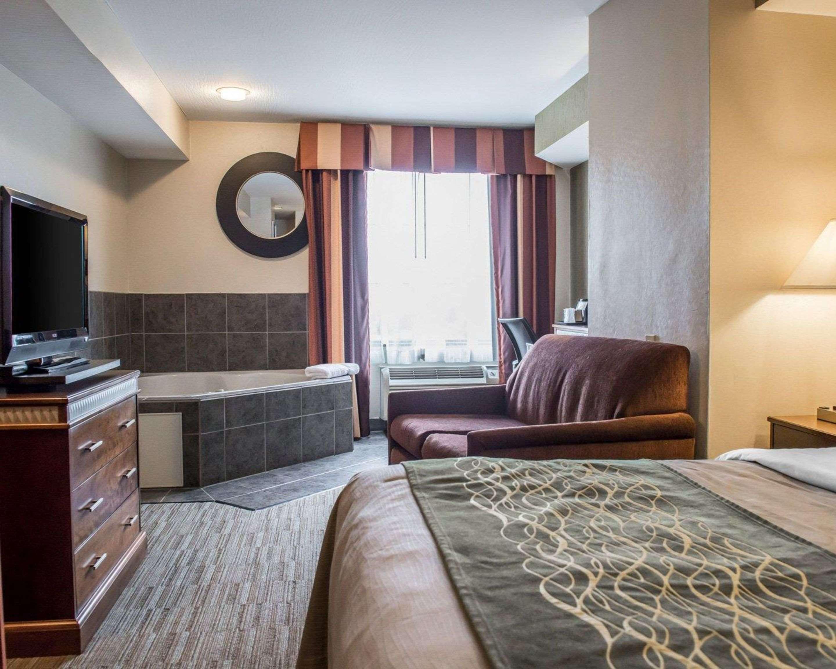 Hometowne Studios & Suites Вашингтон Экстерьер фото